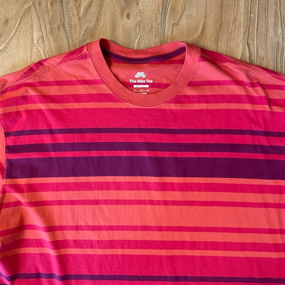 Nike Other - **NIKE SB** loose fit striped t-shirt SIZE XL